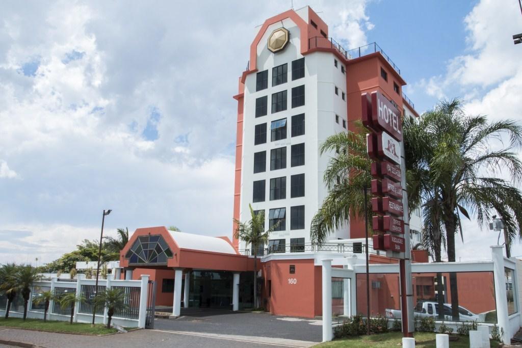 Carlton Plaza Hotel Uberlandia Exterior photo